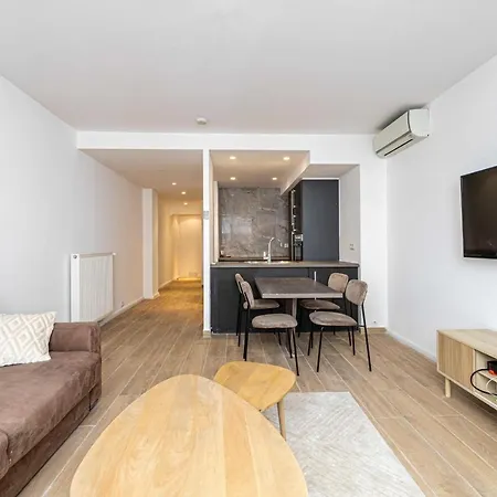 Apartment Beautiful Renovated - 1br4p - 300m From The Beach