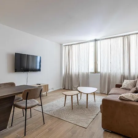 Beautiful Renovated - 1br4p - 300m From The Beach